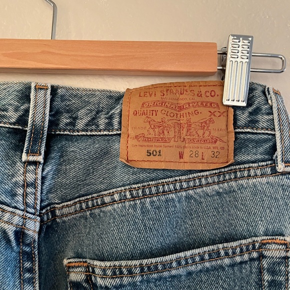 Vintage Levi’s 501 - Picture 3 of 8